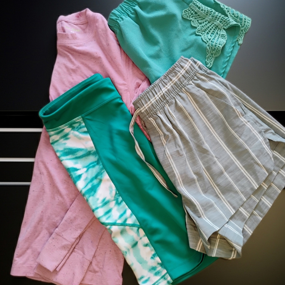 Women's XS Bundle-Nike, Tek Gear, Auden, + E&M